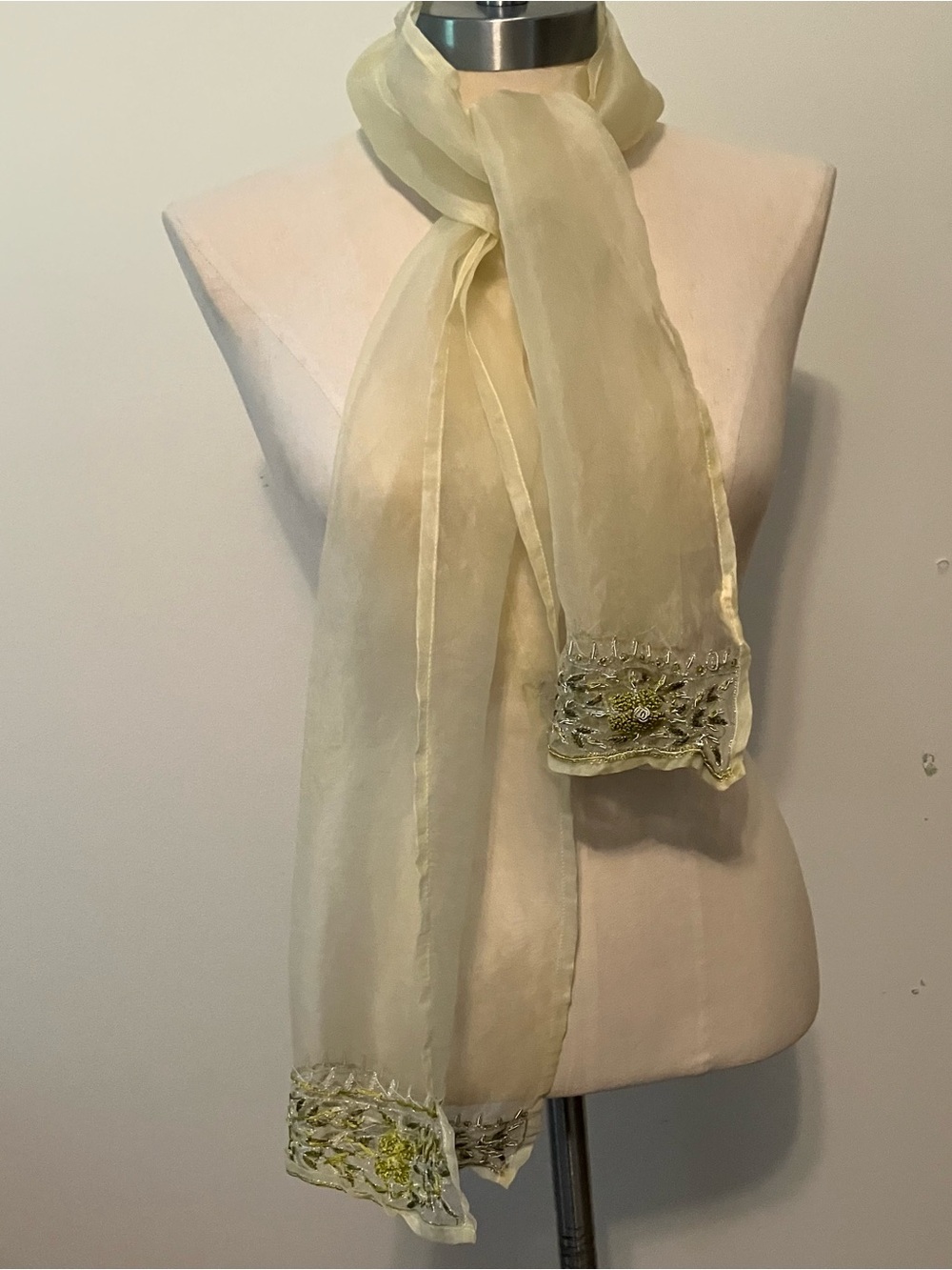 VTG April Cornell Silk Citron Green Embroidered Beaded Scarf Cottage 12.5 X 57